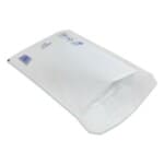 White bubble envelope 120 x 215mm with protective bubble lining